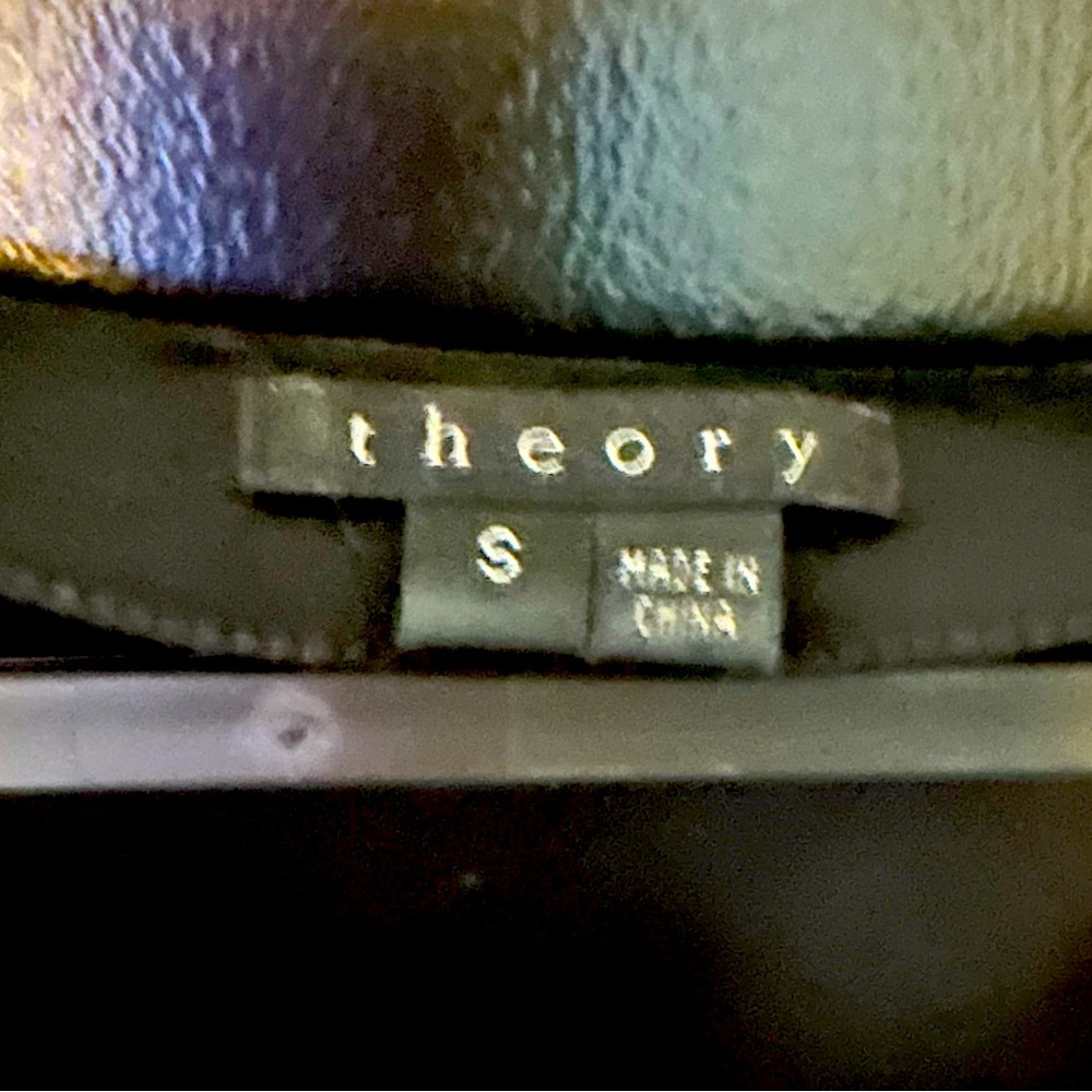 Theory silk top